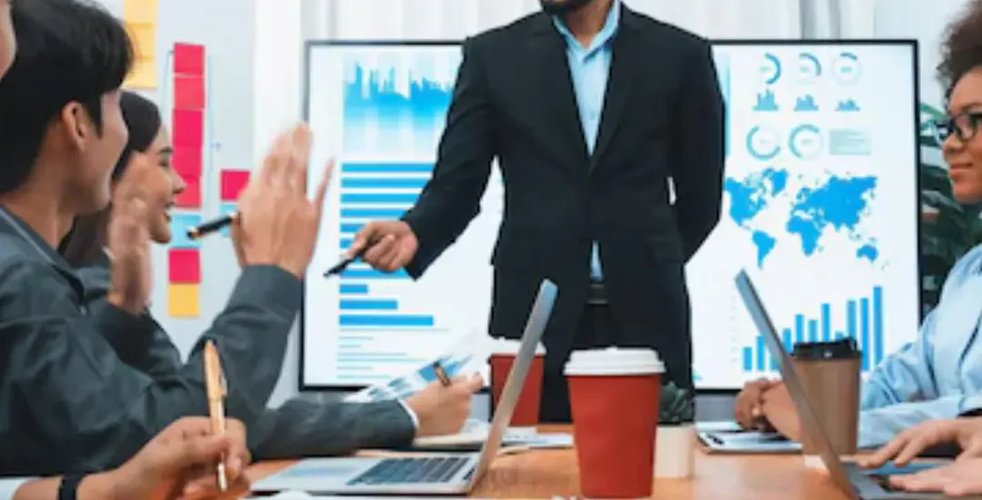 Illustration représentant la transformation des objectifs stratégiques en actions concrètes et mesurables dans une entreprise.